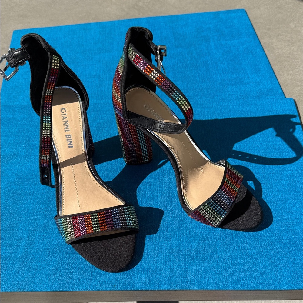 Gianni Bini Black Multicolor Rhinestone Block Heel Sandals Perfect Pride Sandal